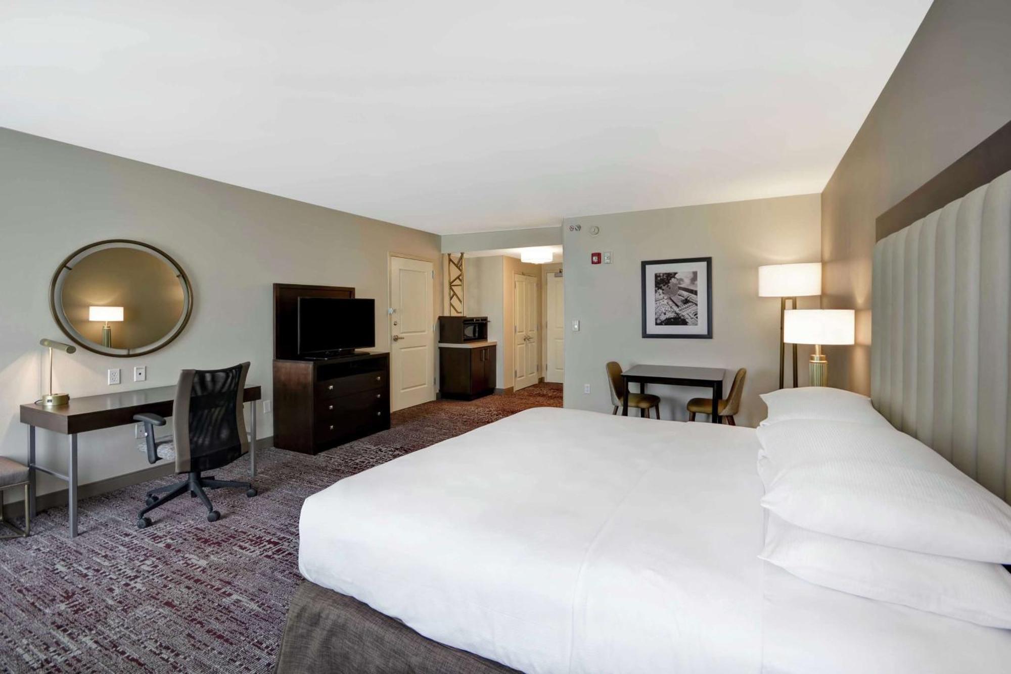 Hotel Doubletree By Hilton Chicago Midway Airport, Il Bedford Park Exterior foto